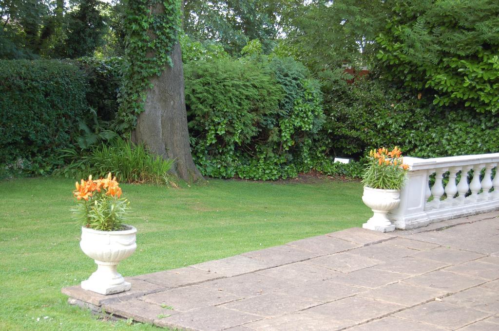 Brook House Hotel Walton-le-Dale Buitenkant foto